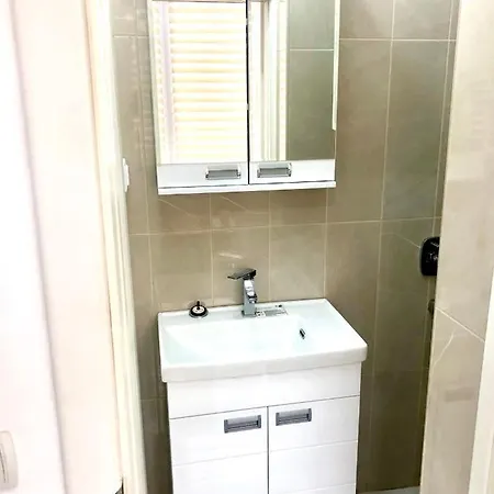 Apartment Duplex *